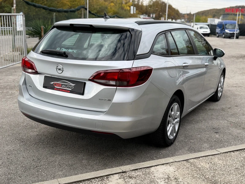 Opel Astra 1.6D* НАПЪЛНО ОБСЛУЖЕНА* РЕАЛНИ КИЛОМЕТРИ* , снимка 6 - Автомобили и джипове - 52304048