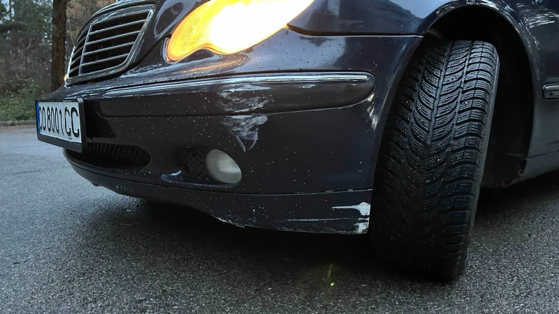 Mercedes-Benz C 270 w203, снимка 14 - Автомобили и джипове - 52457378