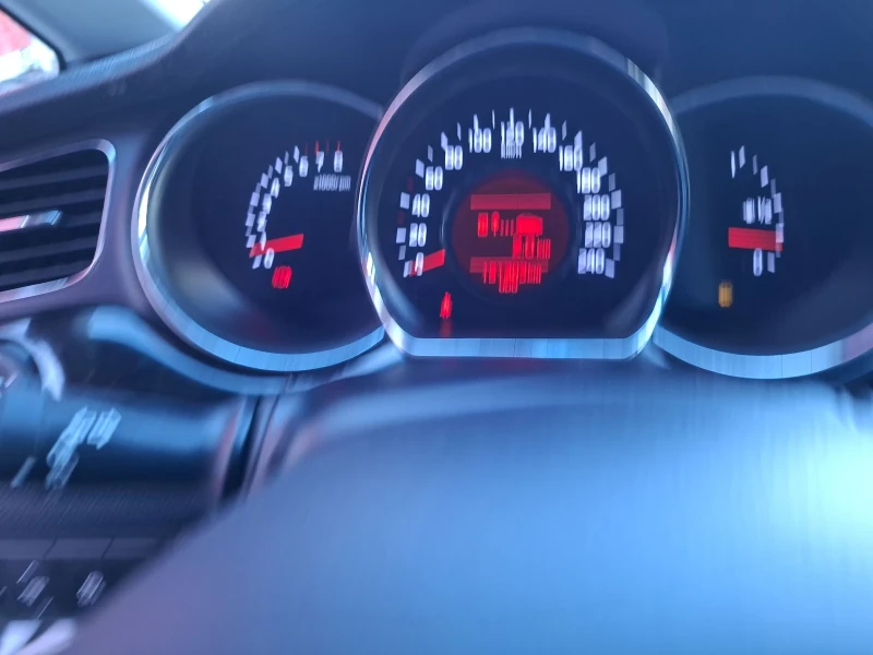 Kia Ceed 1.6 бензин , снимка 13 - Автомобили и джипове - 52836809