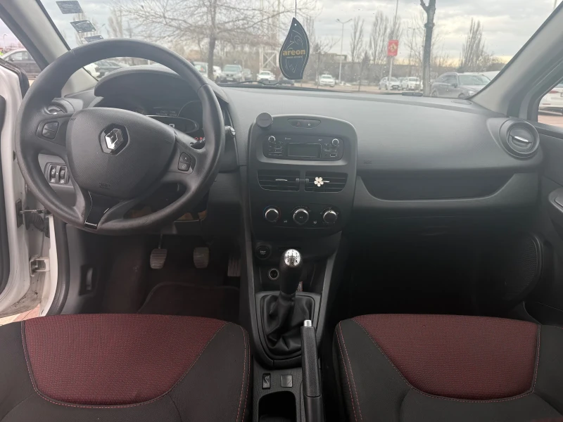 Renault Clio IV 1.2 Бензин, снимка 6 - Автомобили и джипове - 53010621