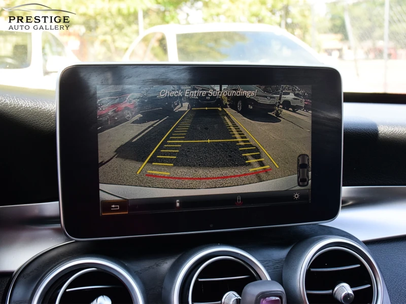 Mercedes-Benz C 300 4MATIC* AMG LINE, снимка 9 - Автомобили и джипове - 53442748