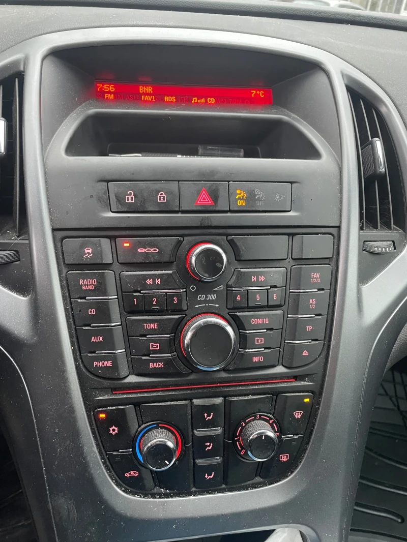 Opel Astra 1.3, снимка 8 - Автомобили и джипове - 53503291