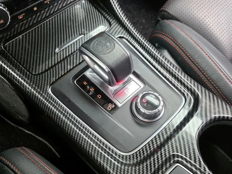 Mercedes-Benz CLA 2.5, снимка 9 - Автомобили и джипове - 54287840