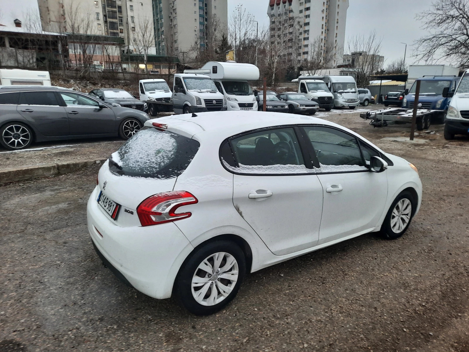 Peugeot 208 1.4d - изображение 6