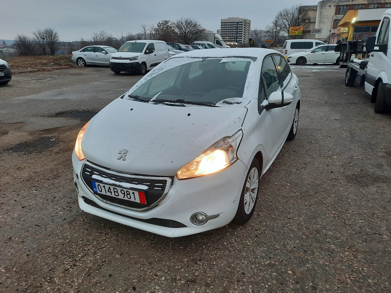 Peugeot 208 1.4d - изображение 2