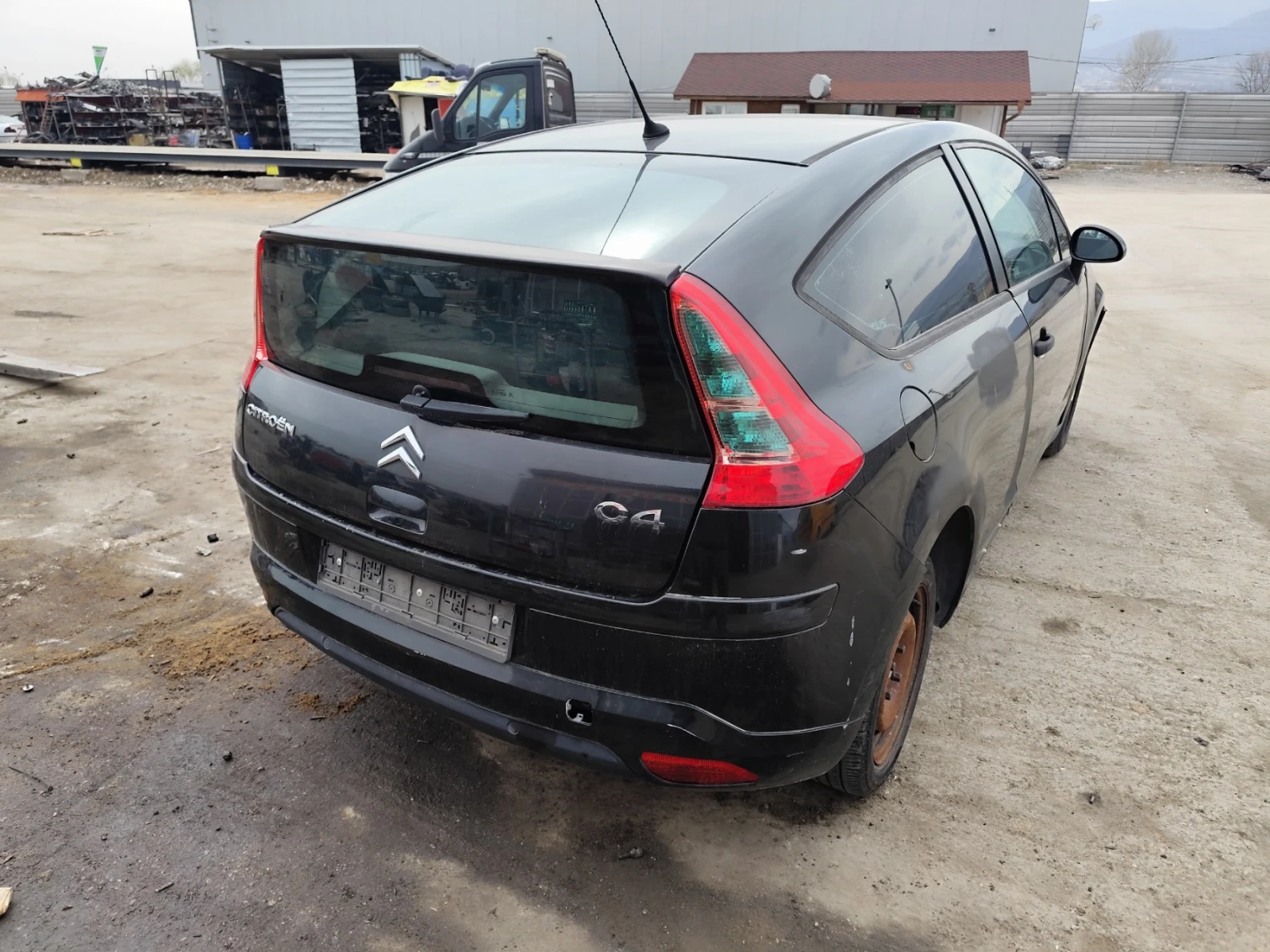 Citroen C4 1.4 - изображение 3