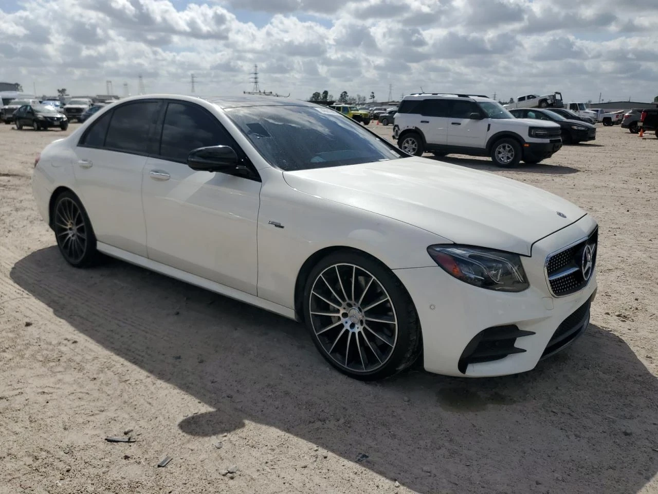 Mercedes-Benz E 53 AMG  - изображение 2