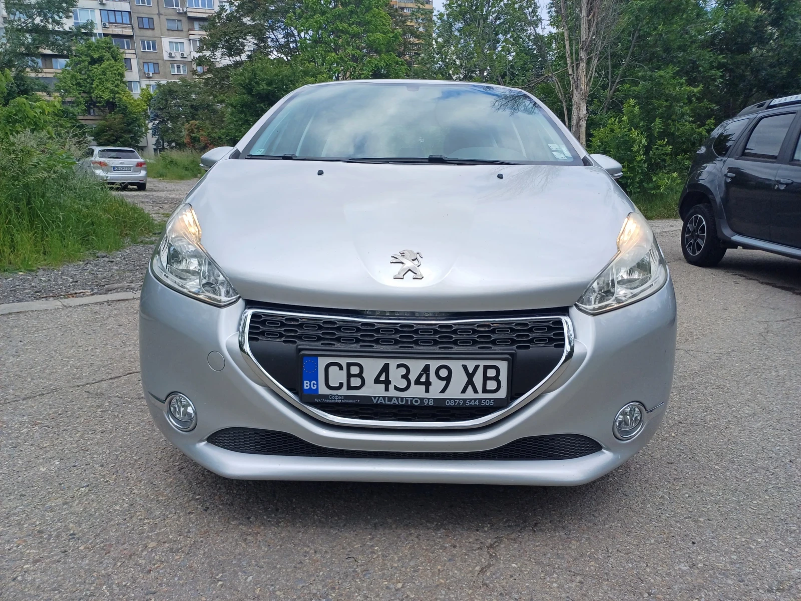 Peugeot 208 1.4I LPG - изображение 2