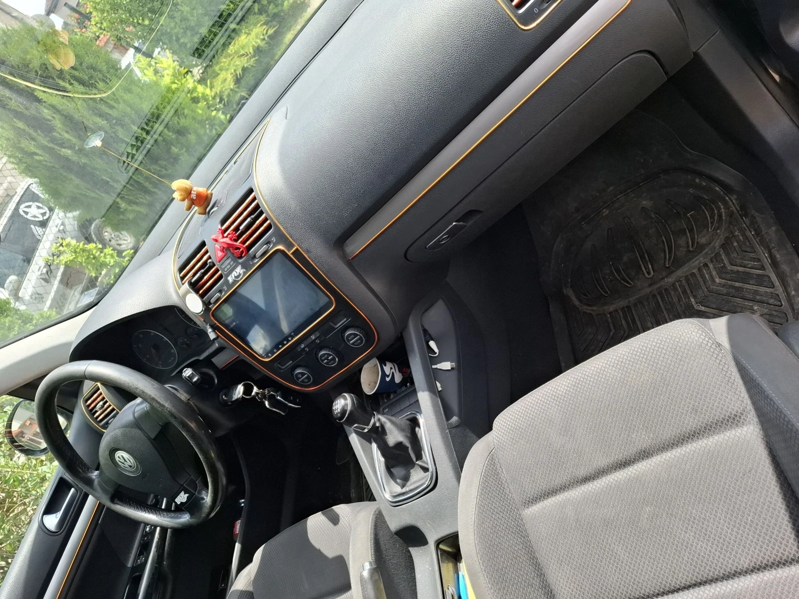 VW Golf | Mobile.bg   11