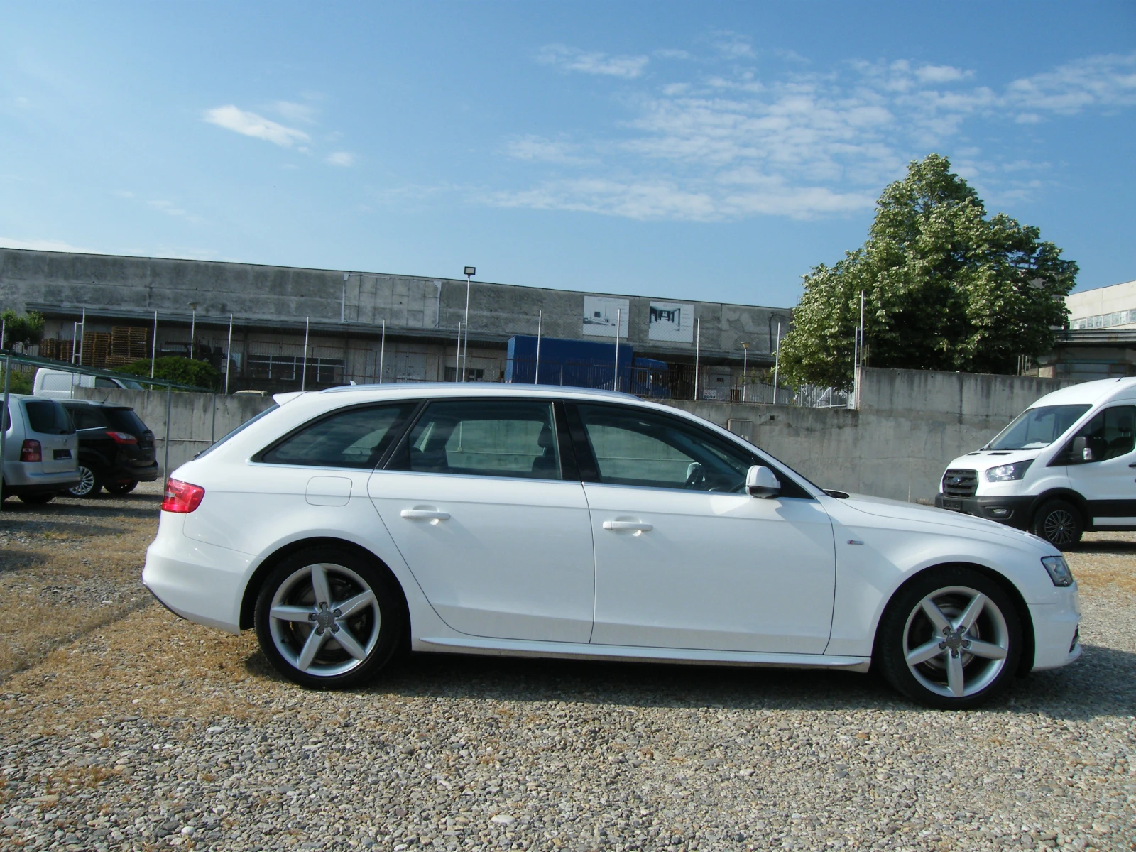 Audi A4 2.0TDI QUATTRO S-line - изображение 3