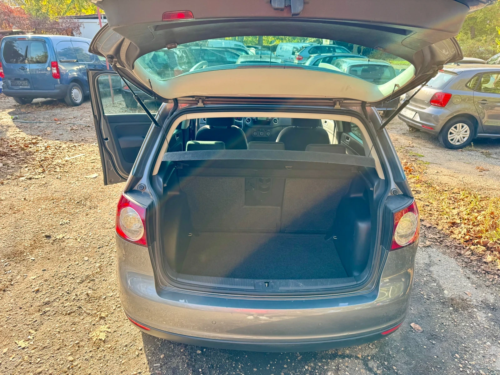 VW Golf Plus 1.9TDI/Климатроник | Mobile.bg — изображение 11
