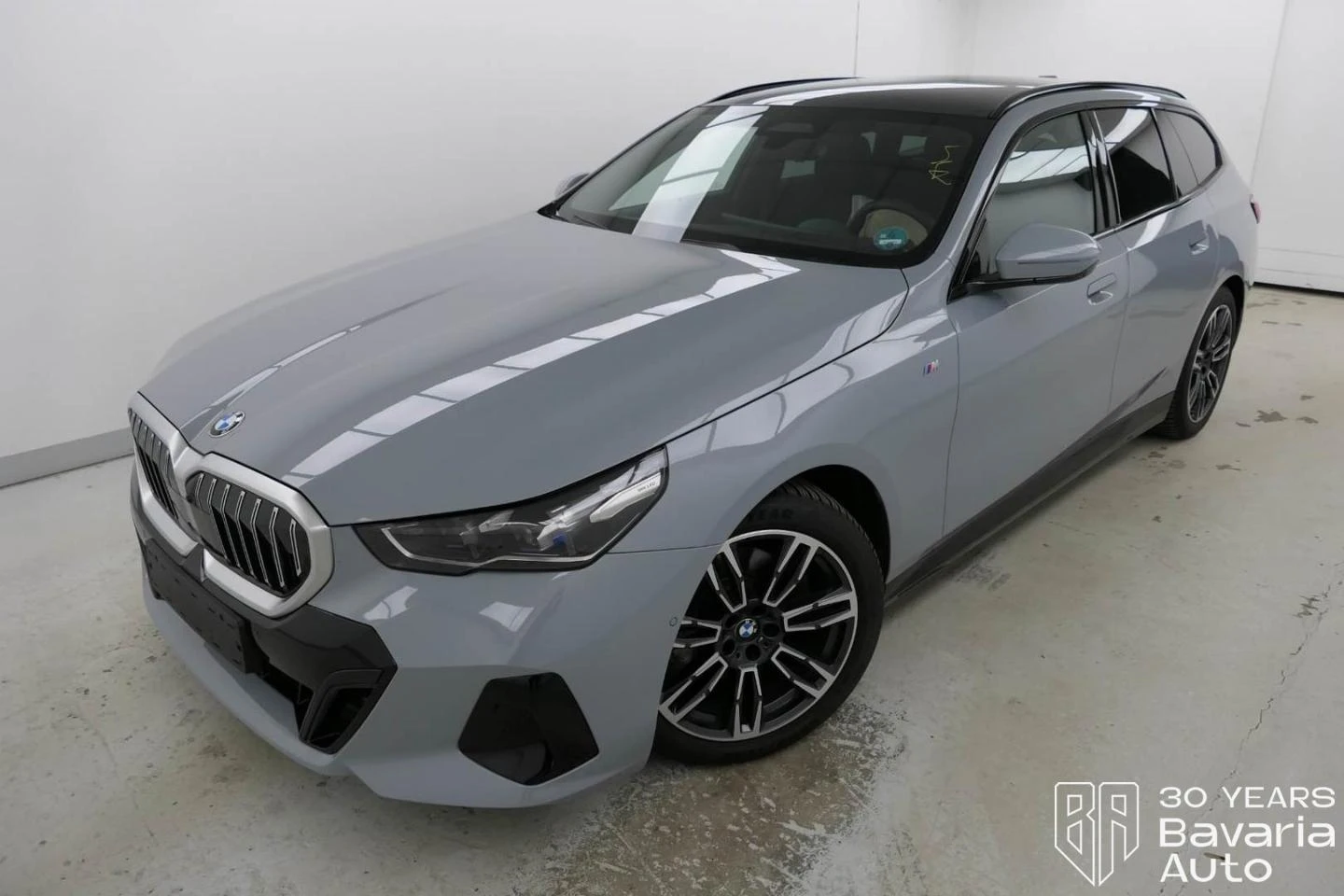 BMW 520 d Touring M Sport Paket Steptronic | Mobile.bg   1