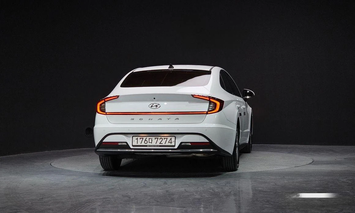 Hyundai Sonata 2.0 LPG Smart * НАЙ-ДОБРА ЦЕНА В БЪЛГАРИЯ*  - изображение 4