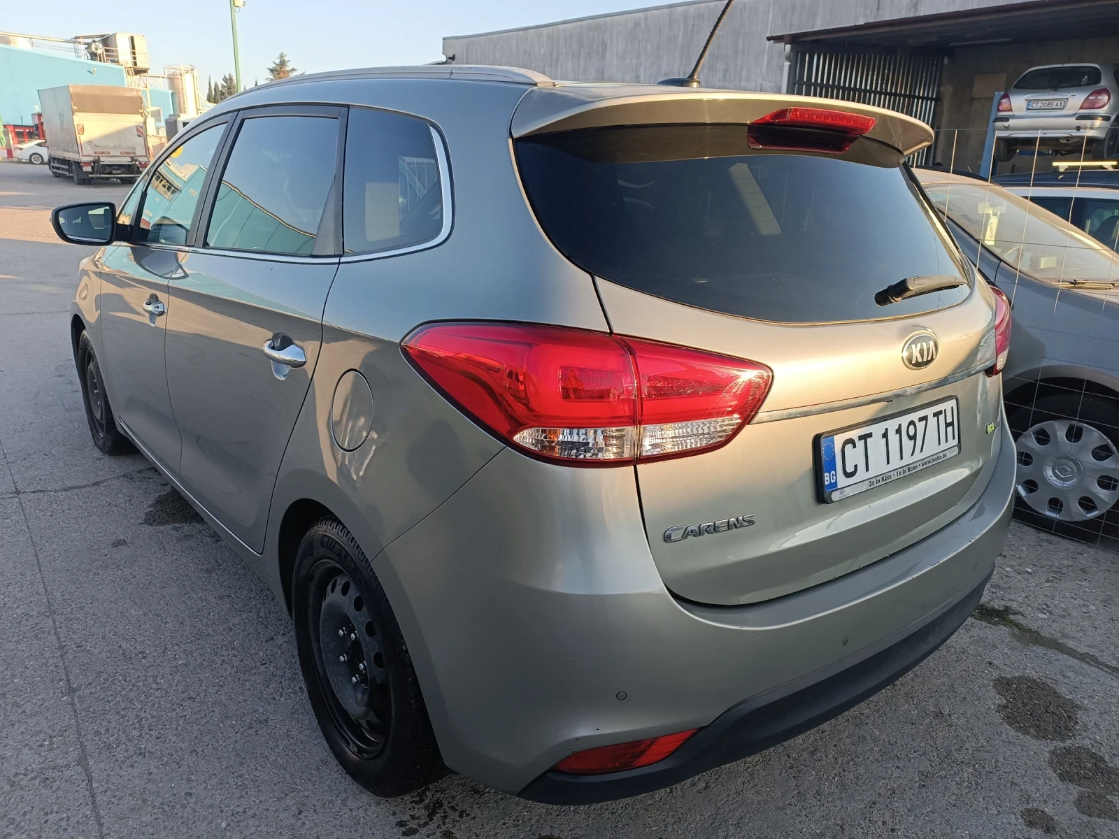 Kia Carens 1, 6i, ТОП, 7 места, ЛИЗИНГ  - изображение 3