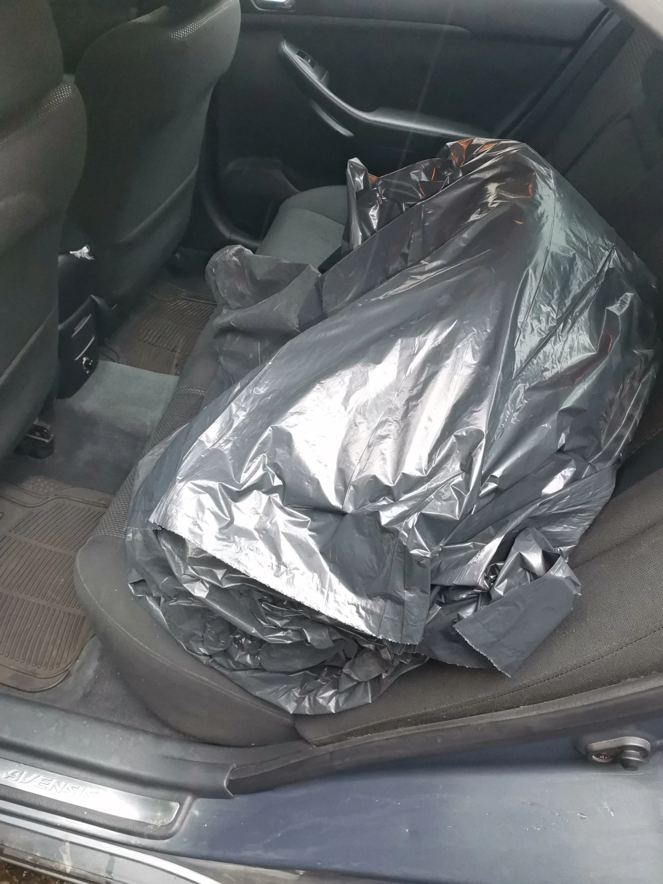 Toyota Avensis | Mobile.bg � ����������� 13