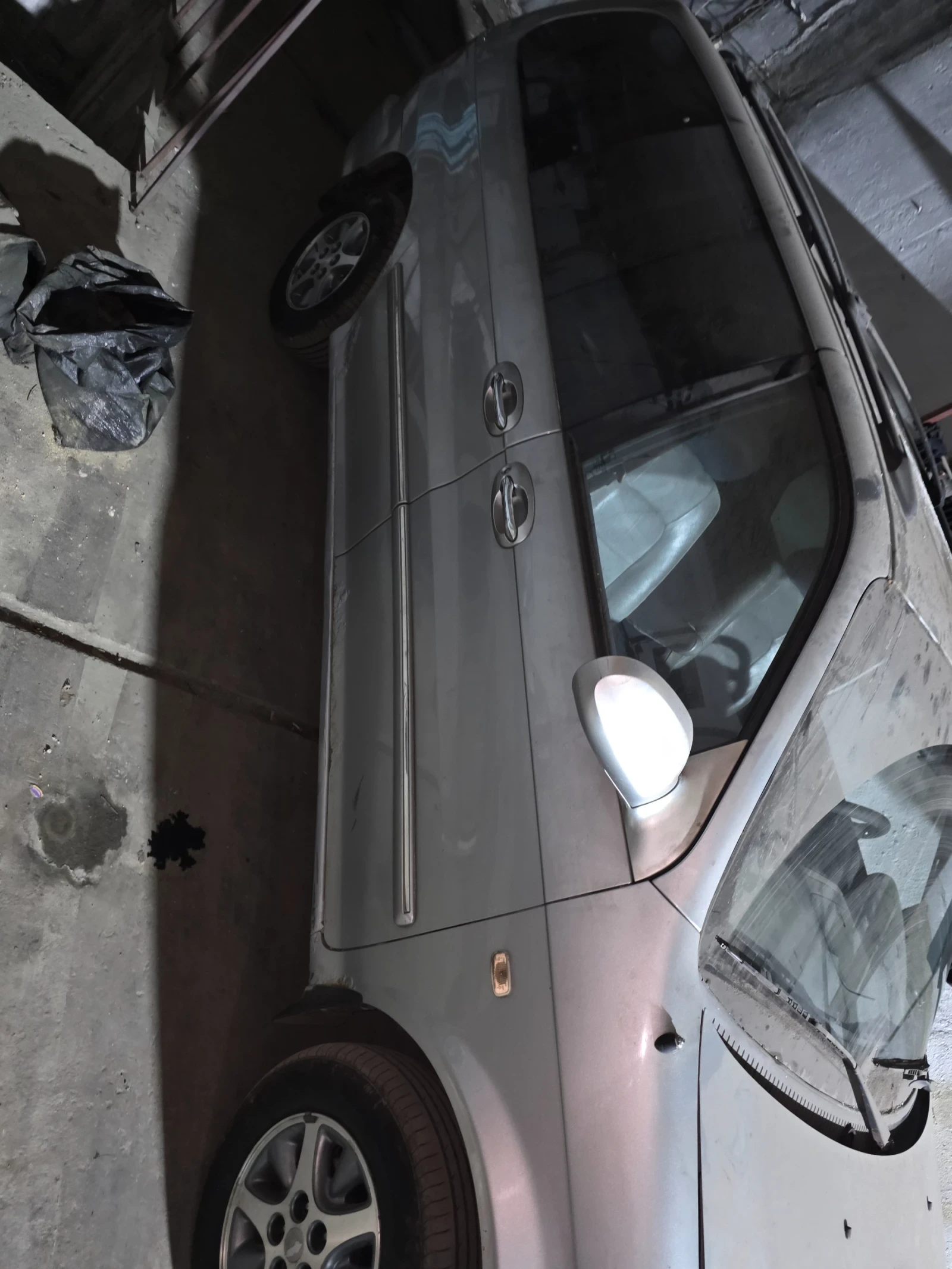 Kia Carnival 2.9 TD - изображение 5