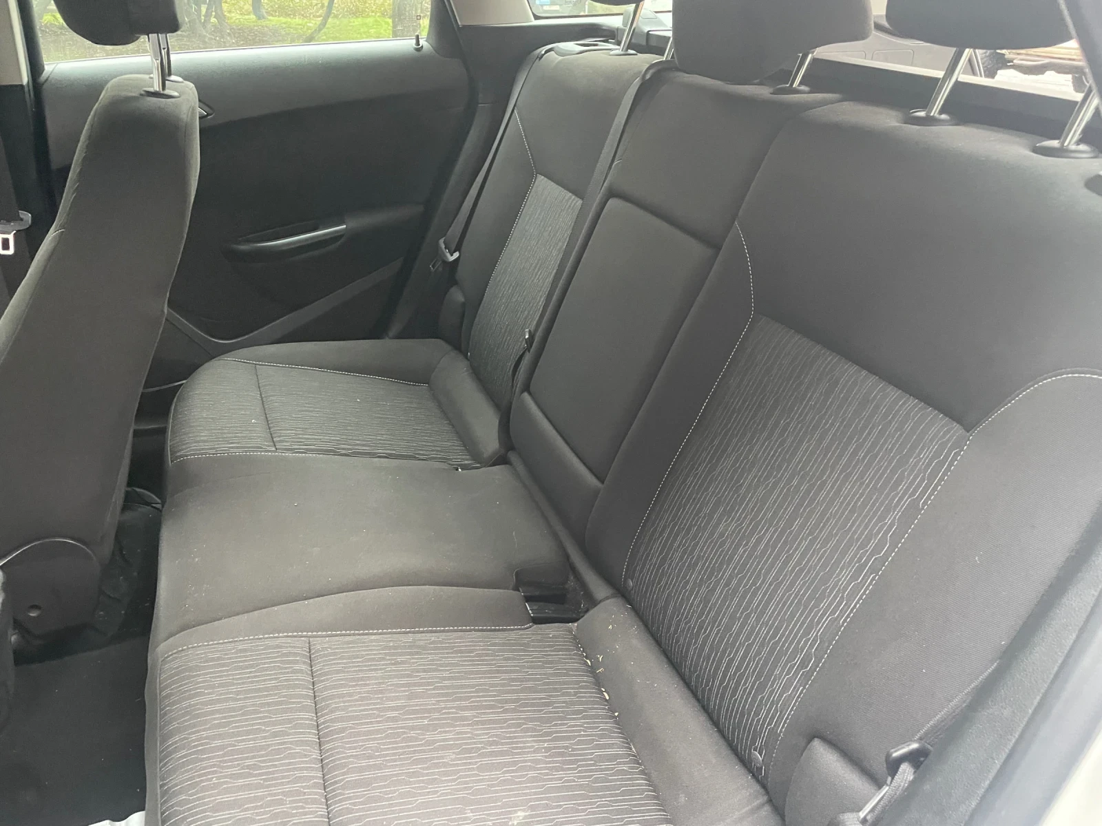 Opel Astra 1.3 - изображение 5