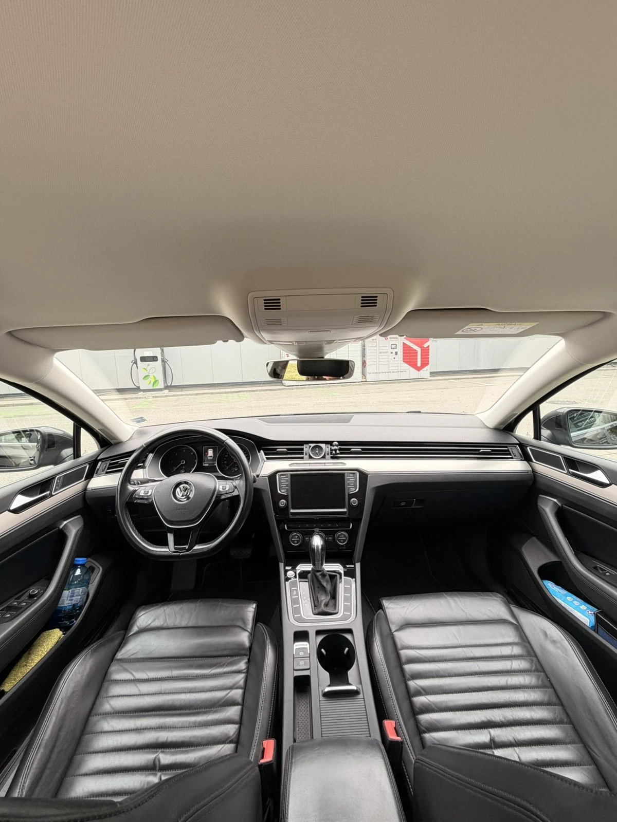VW Passat HIGHLINE 2.0 TDI, снимка 7 - Автомобили и джипове - 54726574