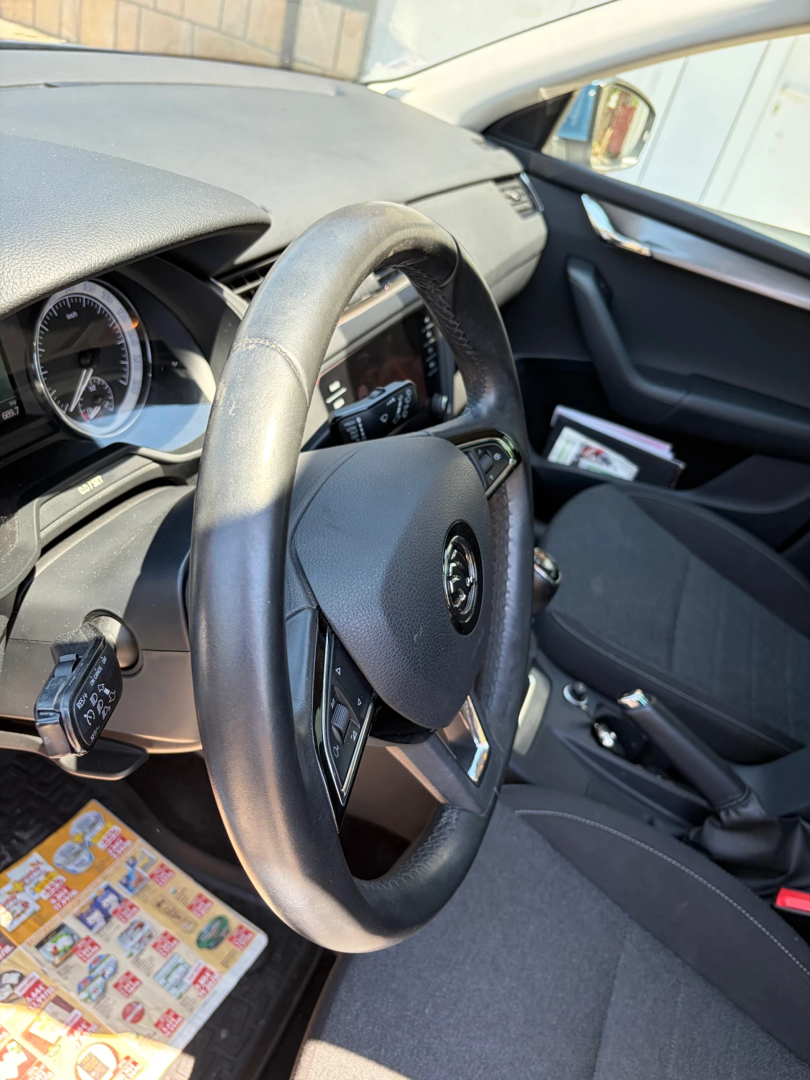 Skoda Octavia 2.0 TDI | 129 000км, снимка 15 - Автомобили и джипове - 55010820