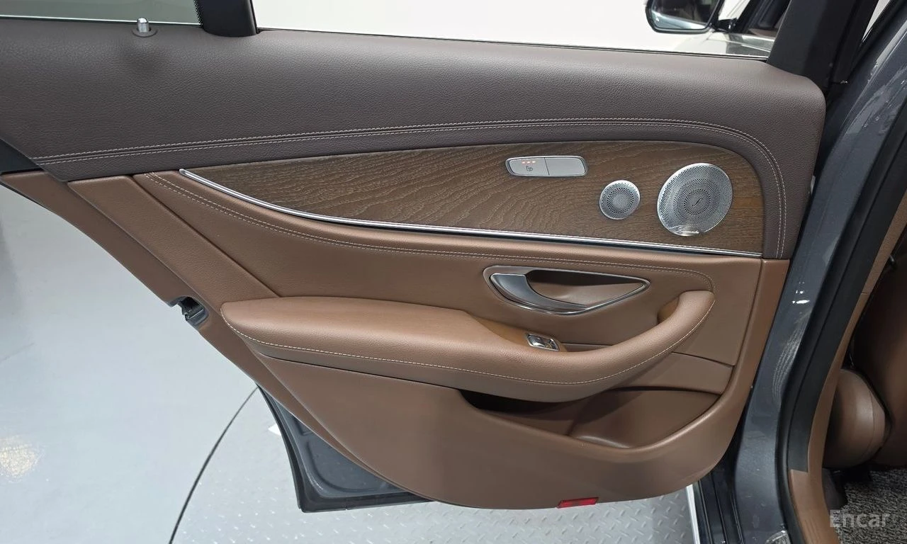 Mercedes-Benz E 300 BURMESTER * HEAD-UP * ����� �� ����������� | Mobile.bg � ����������� 14