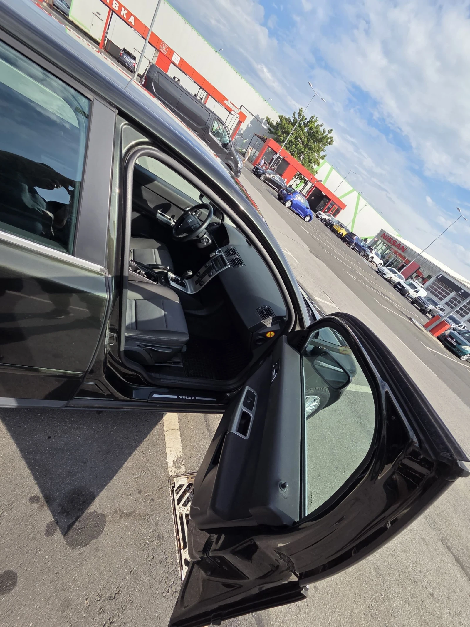 Volvo V50 2.4 // 140hp // ГАЗ, снимка 8 - Автомобили и джипове - 55422820