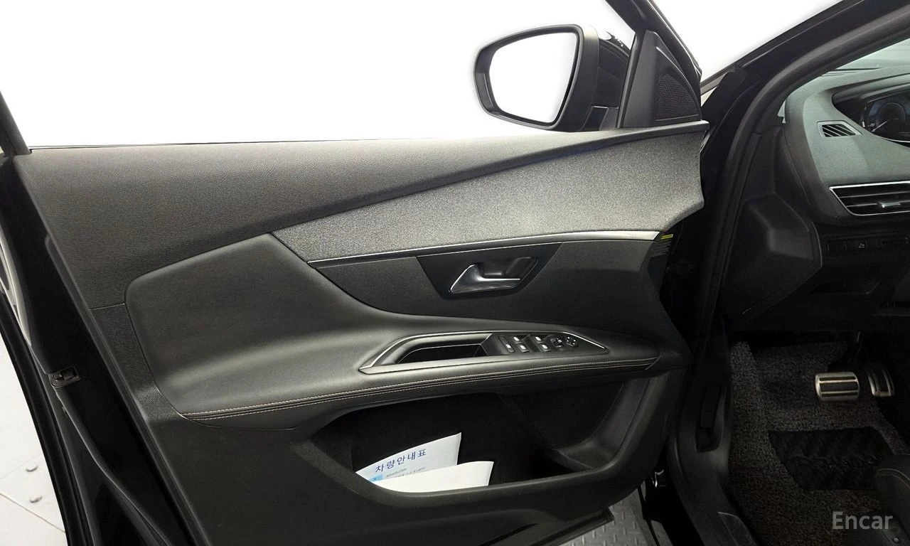 Peugeot 3008 * КРАЙНА ЦЕНА ДО БЪЛГАРИЯ * АВТОКРЕДИТ, снимка 14 - Автомобили и джипове - 55541447