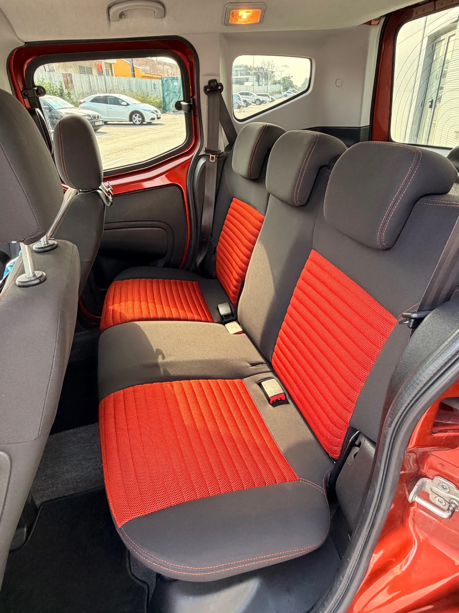 Fiat Qubo 1.3 Multijet 95к.с. TREKKING, снимка 7 - Автомобили и джипове - 55770945