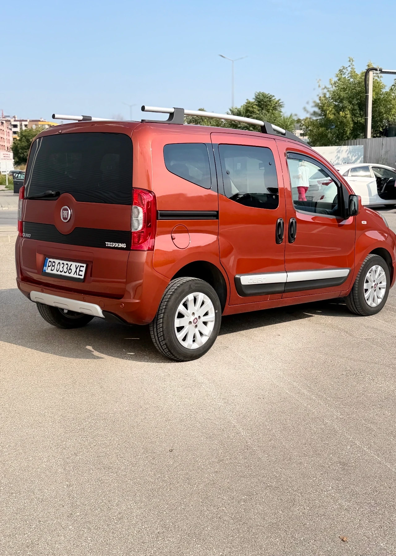 Fiat Qubo 1.3 Multijet 95к.с. TREKKING, снимка 4 - Автомобили и джипове - 55770945