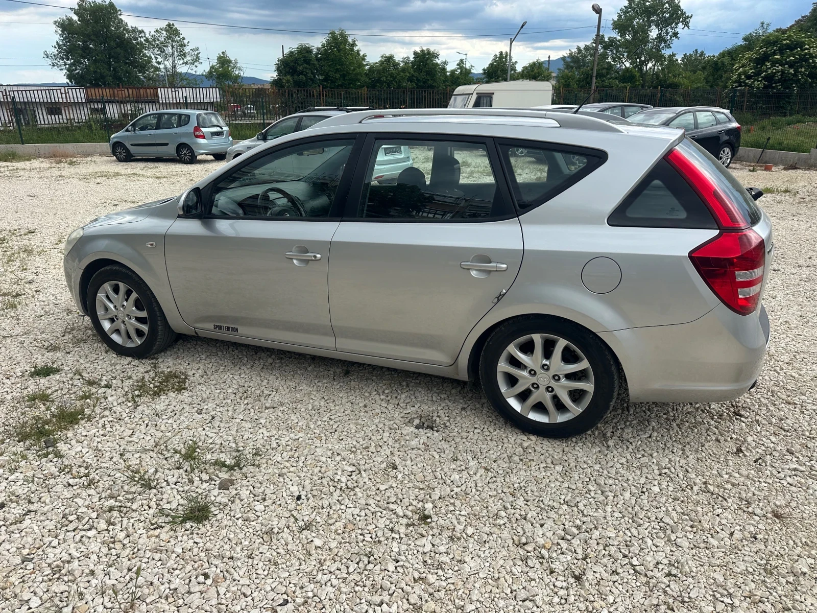 Kia Ceed 1.6-ГАЗОВ ИНЖ-КЛИМАТРОНИК, снимка 2 - Автомобили и джипове - 55939629