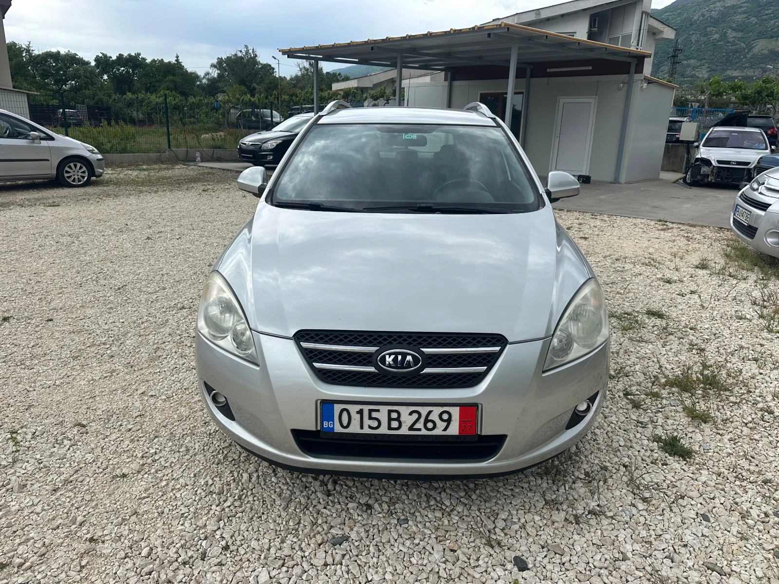 Kia Ceed 1.6-ГАЗОВ ИНЖ-КЛИМАТРОНИК, снимка 7 - Автомобили и джипове - 55939629