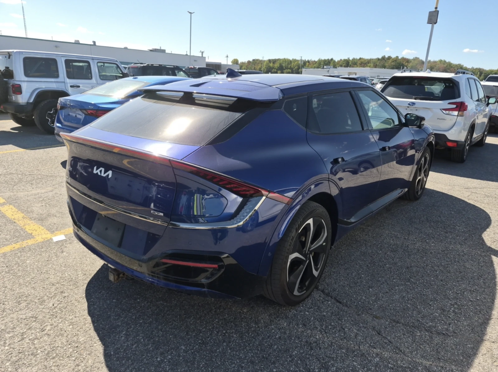 Kia EV6 2022 Kia EV6 LONG RANGE W/GT-LINE PKG 2, снимка 3 - Автомобили и джипове - 56222023