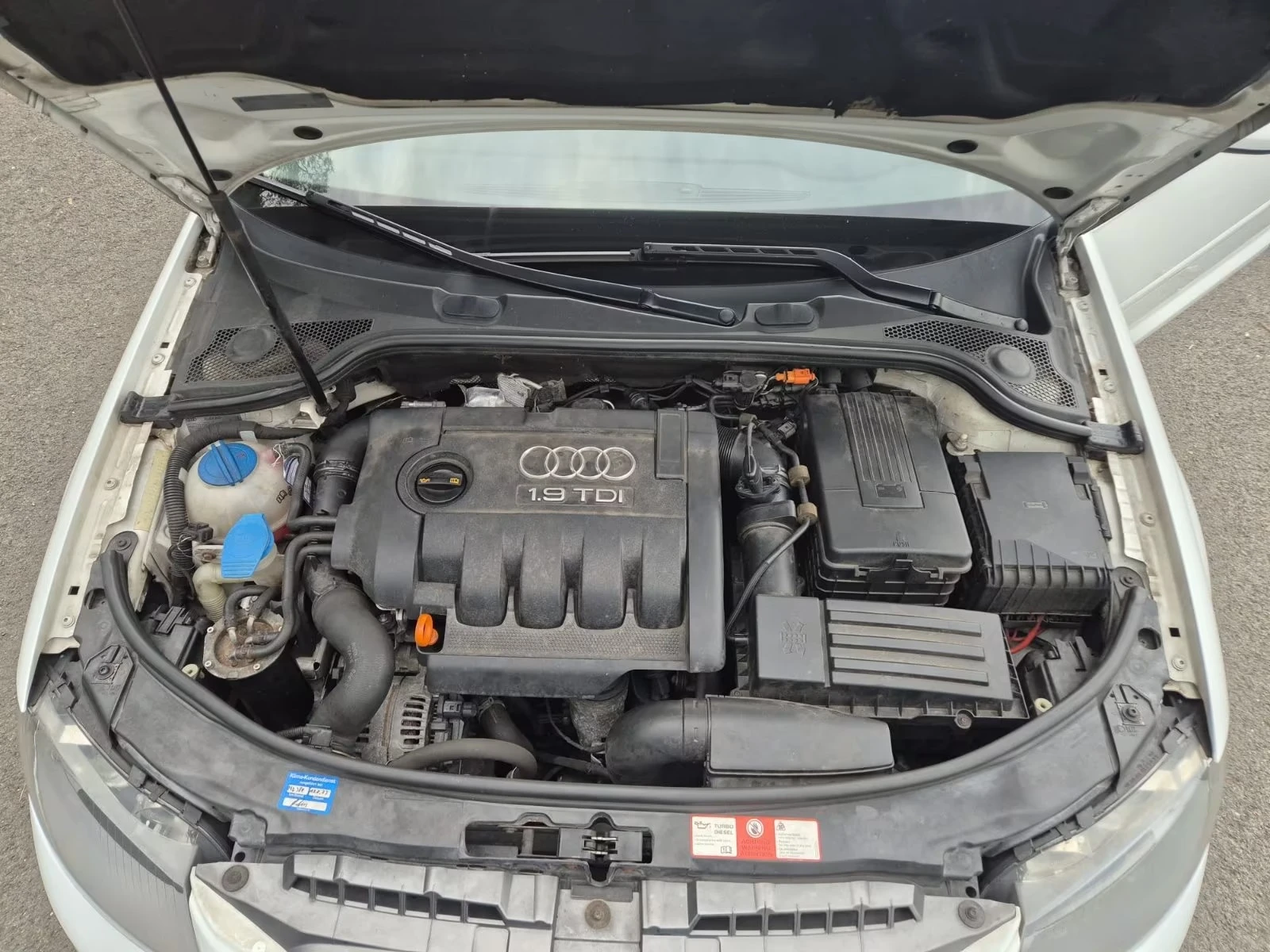 Audi A3 1.9, снимка 10 - Автомобили и джипове - 56590030