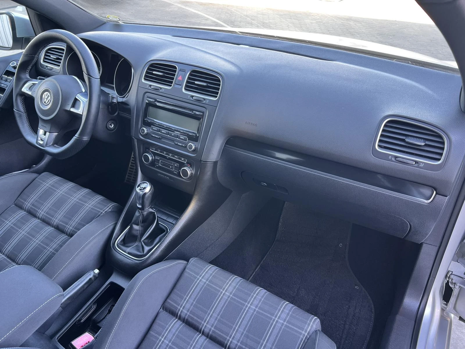 VW Golf 2.0GTD, снимка 12 - Автомобили и джипове - 56630029