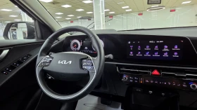 Kia Niro 64, 8KWh/ПЪЛНА СЕРВИЗНА ИСТОРИЯ, снимка 13