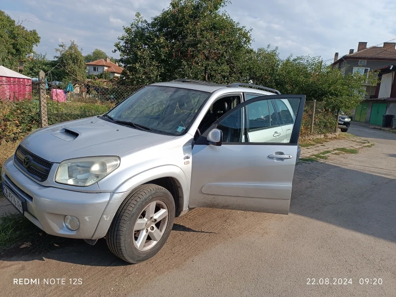 Toyota Rav4, снимка 1 - Автомобили и джипове - 47677534