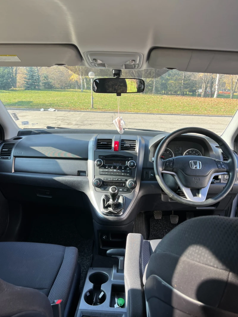 Honda Cr-v 2.2 CTDI, снимка 11 - Автомобили и джипове - 47999917