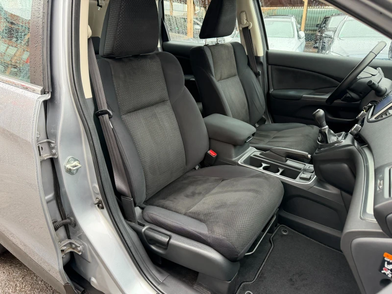 Honda Cr-v 2.0i* СЕРВИЗНА КНИЖКА С ПЪЛНА ИСТОРИЯ В ХОНДА, снимка 12 - Автомобили и джипове - 53292870