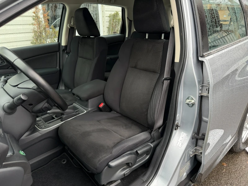 Honda Cr-v 2.0i* СЕРВИЗНА КНИЖКА С ПЪЛНА ИСТОРИЯ В ХОНДА, снимка 7 - Автомобили и джипове - 53292870