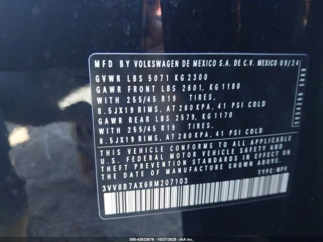 VW Tiguan  SE R-LINE BLACK/АВТОФИНАНСИРАНЕ ОТ 626 ЛВ , снимка 9 - Автомобили и джипове - 53110351