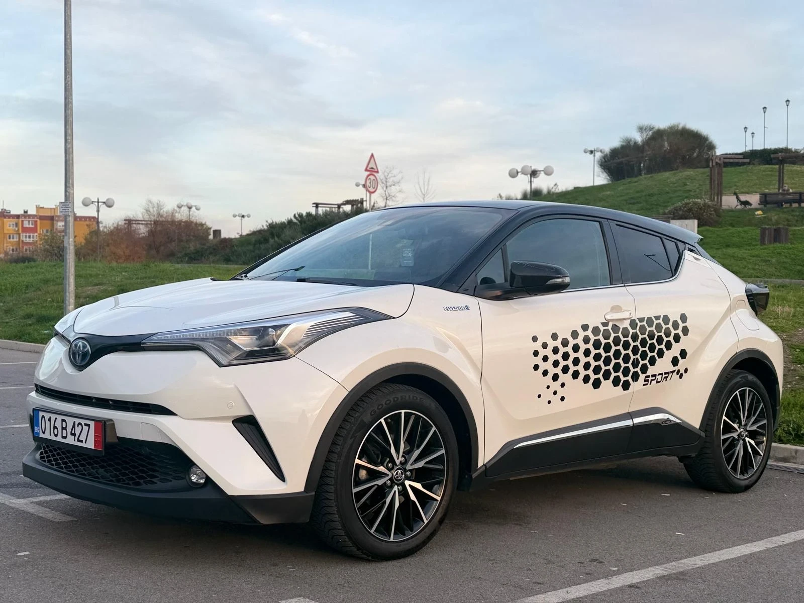 Toyota C-HR HIBRID/BENZIN, LIMITED-EDITION, снимка 1