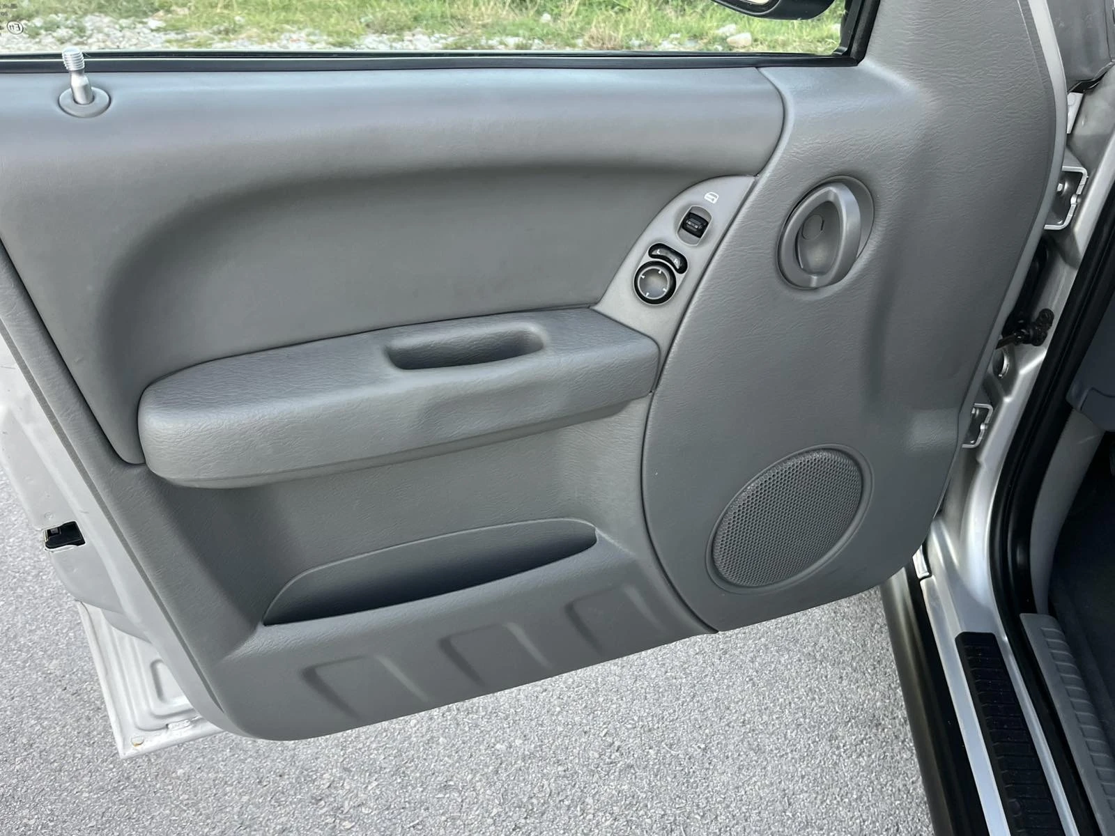 Jeep Cherokee 2.8CRD 163кс 4Х4 БЪРЗИ, БАВНИ И БЛОКАЖ - изображение 7