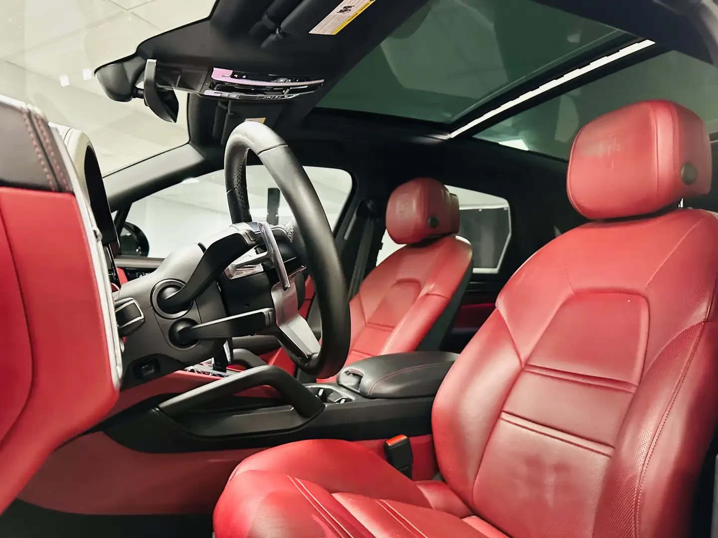 Porsche Cayenne S (CARFAX) - изображение 10