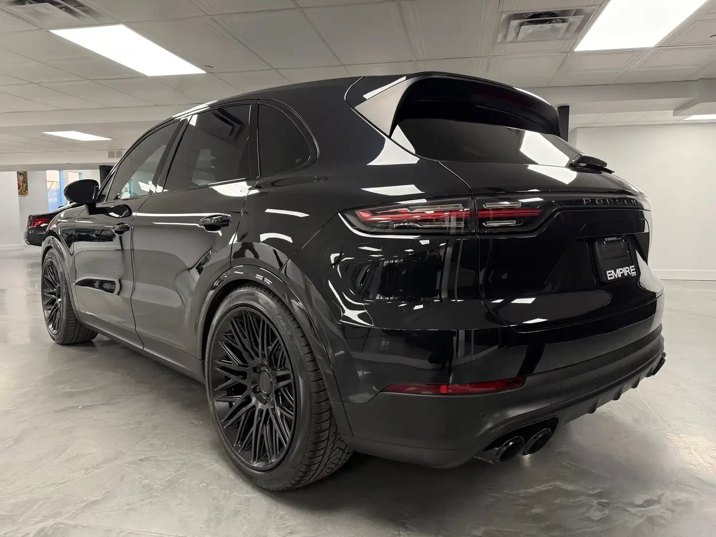 Porsche Cayenne S (CARFAX) - изображение 3