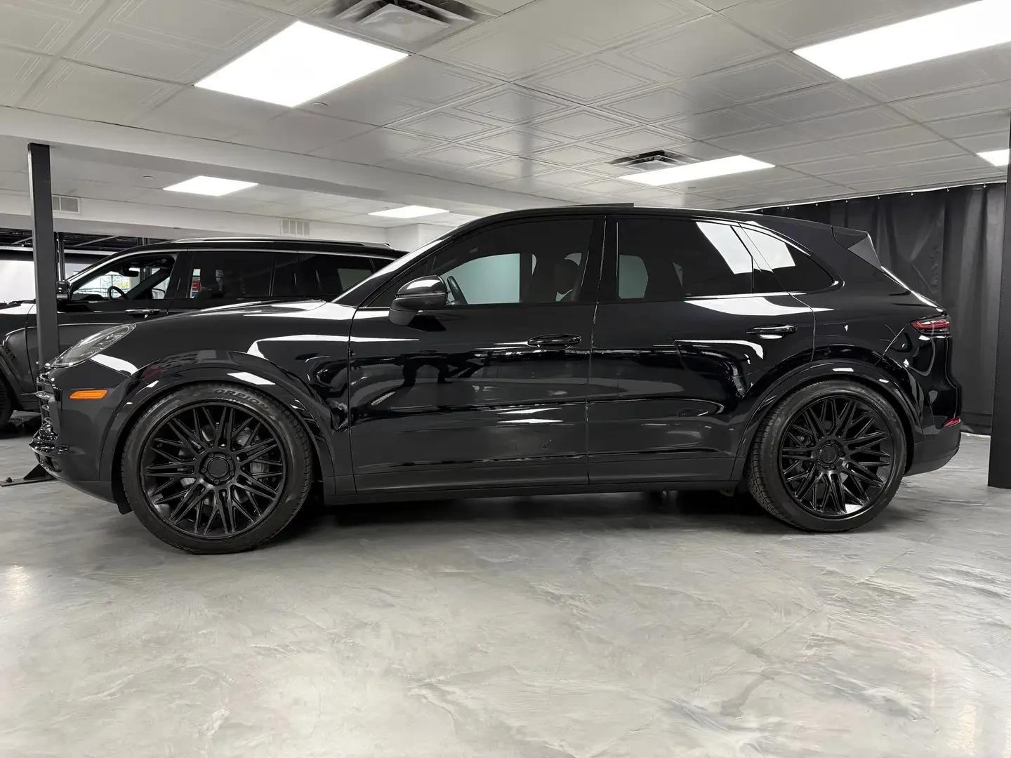 Porsche Cayenne S (CARFAX) - изображение 2