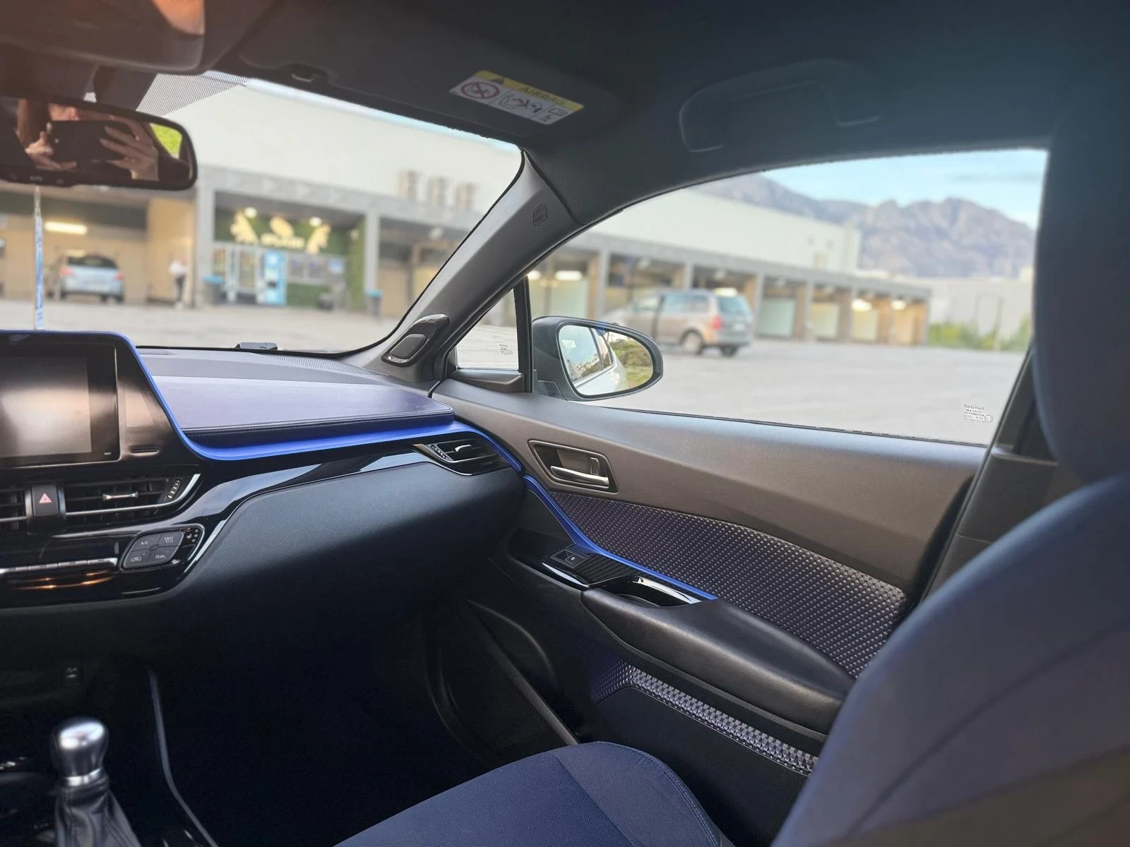 Toyota C-HR HIBRID/BENZIN, LIMITED-EDITION - изображение 10