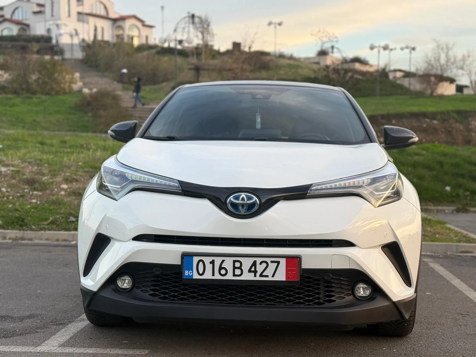 Toyota C-HR HIBRID/BENZIN, LIMITED-EDITION - изображение 3