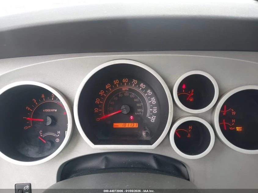 Toyota Tundra 4.7l Sr5 4.7L V8, снимка 7 - Автомобили и джипове - 53747015