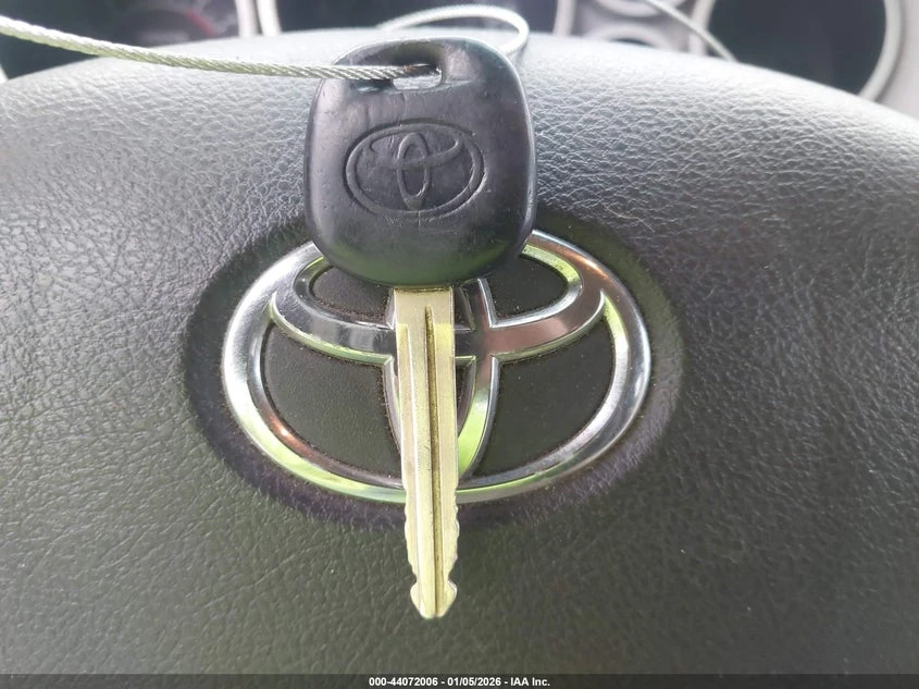 Toyota Tundra 4.7l Sr5 4.7L V8, снимка 11 - Автомобили и джипове - 53747015