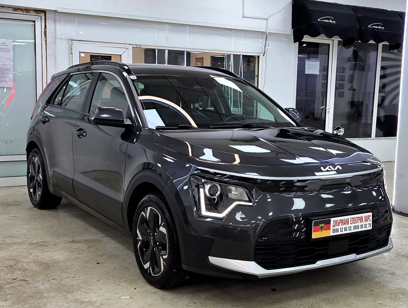 Kia Niro 64, 8KWh/ПЪЛНА СЕРВИЗНА ИСТОРИЯ, снимка 2 - Автомобили и джипове - 53816918