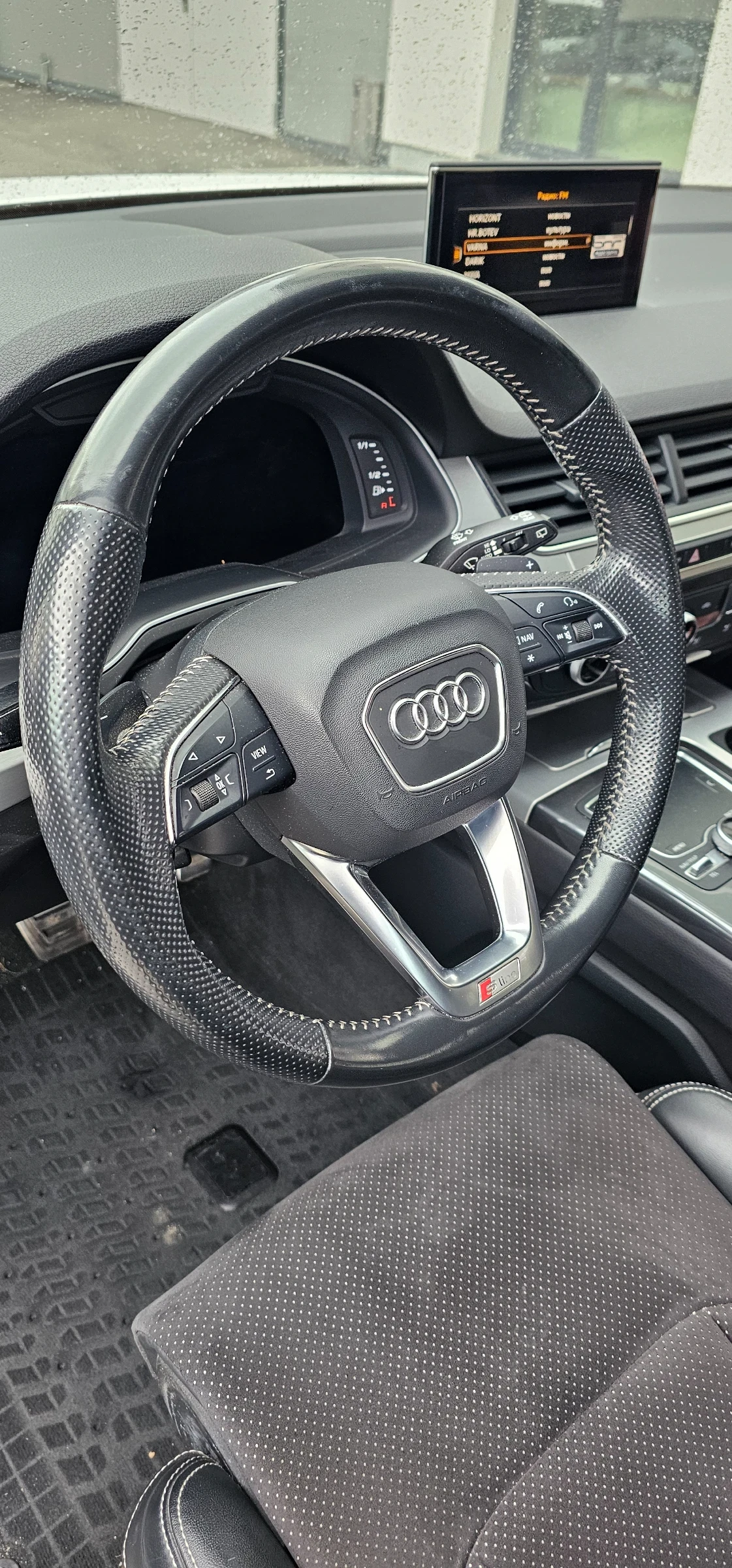 Audi Q7 3.0 TDI Quattro , снимка 15 - Автомобили и джипове - 53984208